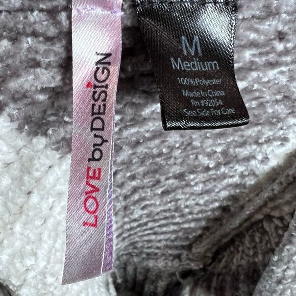 Love by Design super soft gray and white t back knit sweater top size medium - Picture 3 of 3